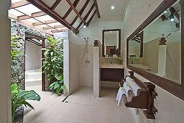 Alam Sari Homestays Ubud  Ubud (Bali)